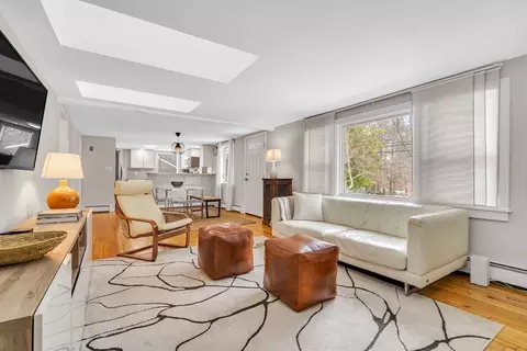 Living - 385 Central St, Acton, MA 01720 photo 1 of 3