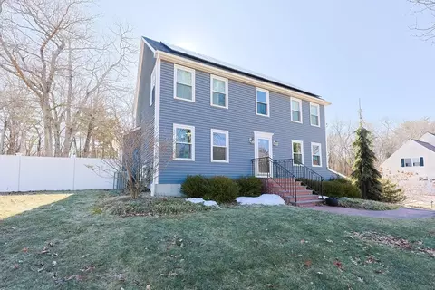 90 Caesar Chelor, Wrentham, MA 02093