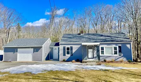114 Mannville St, Leicester, MA 01524