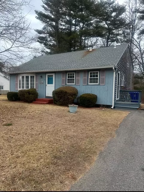 51 Paul Revere Ter, Taunton, MA 02780