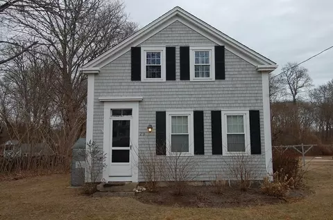 275 Bakerville Rd, Dartmouth, MA 02748