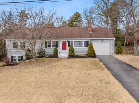 38 Westwind Cir, Osterville, MA 02655