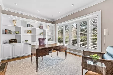 56 Lantern Ln, Needham, MA 02492 photo 3