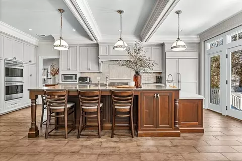 56 Lantern Ln, Needham, MA 02492 photo 8