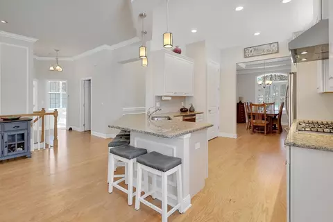 32 Pine Tree Dr #32, Methuen, MA 01844 photo 16