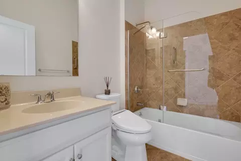 32 Pine Tree Dr #32, Methuen, MA 01844 photo 25