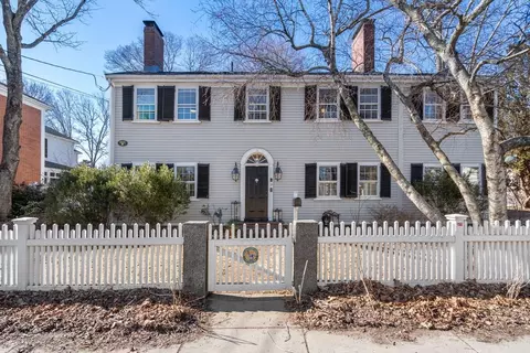 39 Court St, Dedham, MA 02026