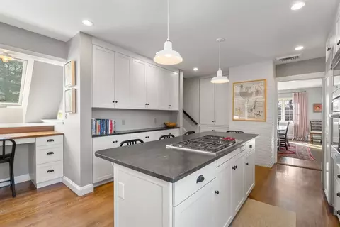 8 Schoolmaster Ln, Dedham, MA 02026 photo 14