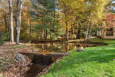 8 Schoolmaster Ln, Dedham, MA 02026 photo 39