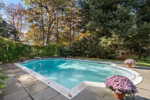 8 Schoolmaster Ln, Dedham, MA 02026 photo 33