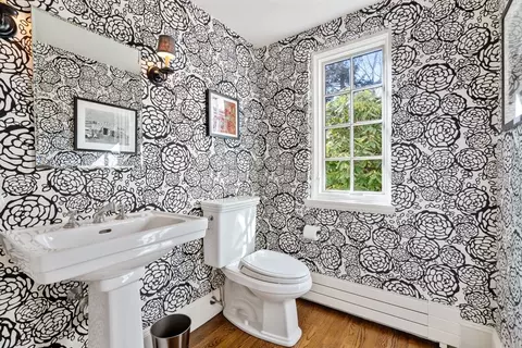 8 Schoolmaster Ln, Dedham, MA 02026 photo 11