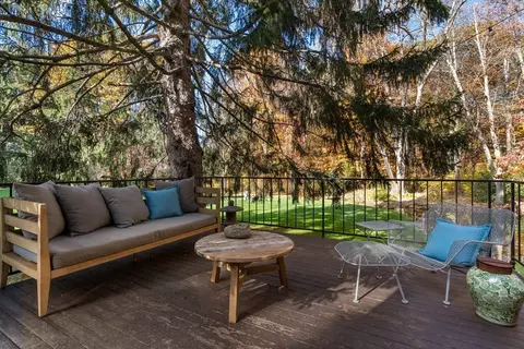 8 Schoolmaster Ln, Dedham, MA 02026 photo 38