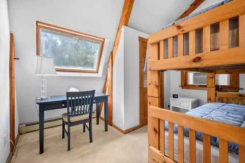 Bedroom - 17 Cedar Point Cir, Barnstable, MA 02632 photo 4 of 6