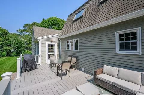 Exterior - 17 Cedar Point Cir, Barnstable, MA 02632 photo 12 of 14