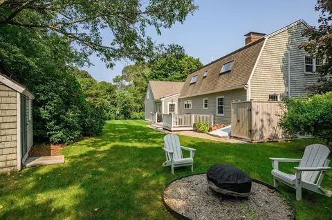 Exterior - 17 Cedar Point Cir, Barnstable, MA 02632 photo 9 of 14