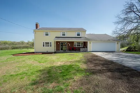 200 Pine Hill Rd, Chelmsford, MA 01824
