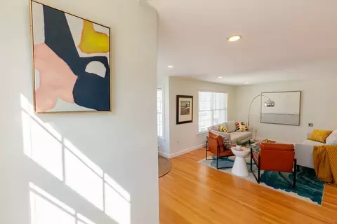 22 Line St #E, Somerville, MA 02143 photo 8