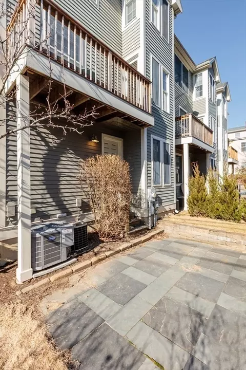 22 Line St #E, Somerville, MA 02143 photo 40