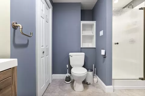 Bath - 3 Independence Cir, Beverly, MA 01915 photo 4 of 4