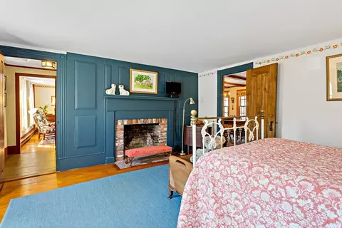 303 Phinneys Ln, Barnstable, MA 02630 photo 9