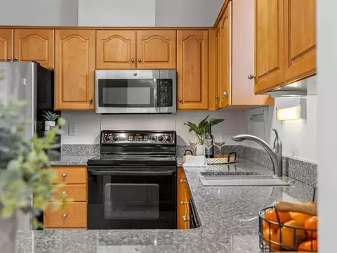 101 Summit Ave #C, Brookline, MA 02446 photo 10
