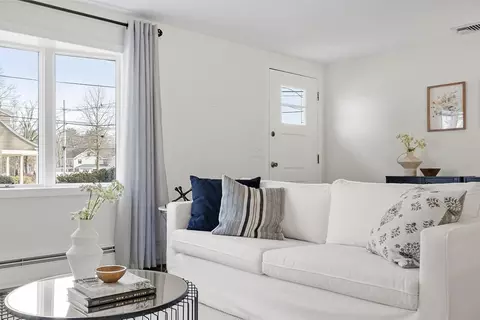 4 Parkman Rd, Reading, MA 01867 photo 14
