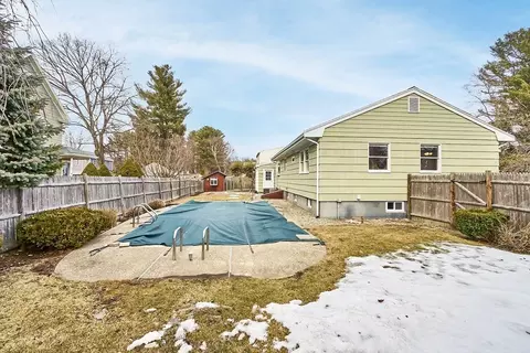 4 Parkman Rd, Reading, MA 01867 photo 32