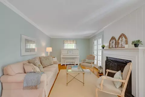 14 Shady Ln, Needham, MA 02492 photo 5