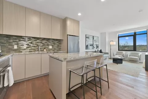 80 Fenwood Rd #711, Boston, MA 02115