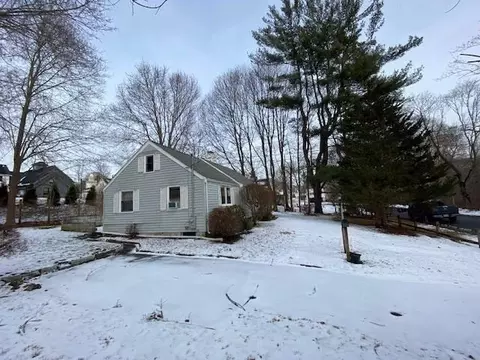 25 Arnold Rd, Hingham, MA 02043 photo 4
