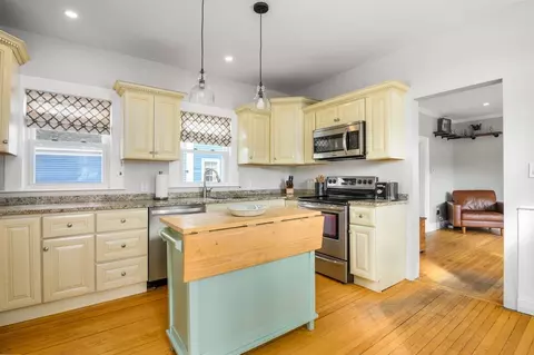49 Prospect St, Georgetown, MA 01833 photo 18