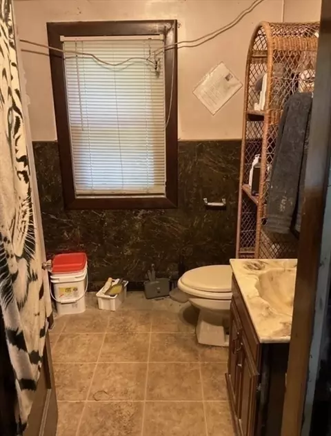 118 Southold Rd, Worcester, MA 01607 photo 12