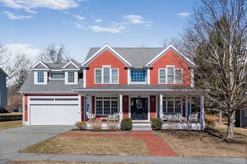 31 Kenney St, Needham, MA 02492