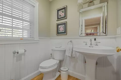 31 Kenney St, Needham, MA 02492 photo 11