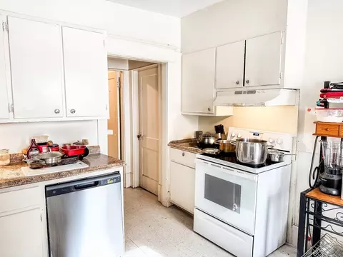 38-40 Washington St, Springfield, MA 01108 photo 14