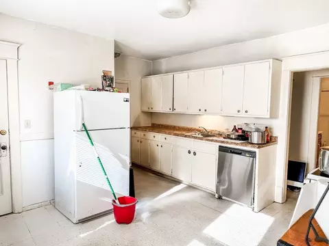 38-40 Washington St, Springfield, MA 01108 photo 13