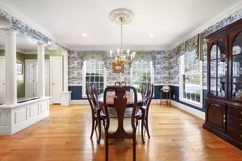 28 Francis St, Dover, MA 02030 photo 8