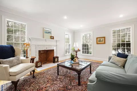 28 Francis St, Dover, MA 02030 photo 7
