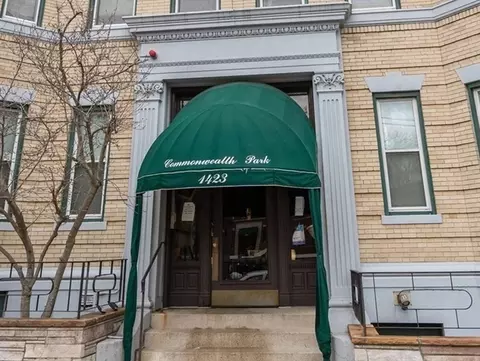 1423 Commonwealth Ave #202, Boston, MA 02135