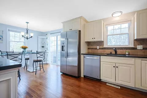 Kitchen - 446 Ware St, Mansfield, MA 02048 photo 3 of 3