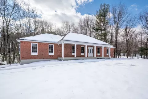 7 Auburn Rd, Millbury, MA 01527