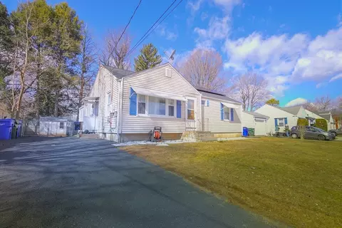 Exterior - 46 Kane St, Springfield, MA 01119 photo 1 of 3