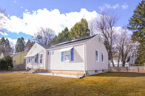 Exterior - 46 Kane St, Springfield, MA 01119 photo 3 of 3