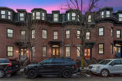 103 E Brookline St #1, Boston, MA 02118