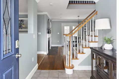 191 Centre St, Danvers, MA 01923 photo 4