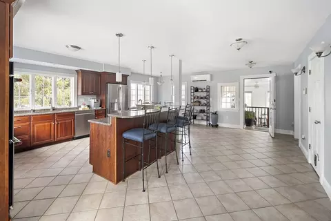 191 Centre St, Danvers, MA 01923 photo 13