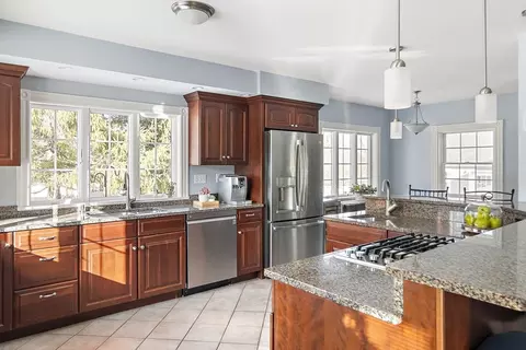 191 Centre St, Danvers, MA 01923 photo 10