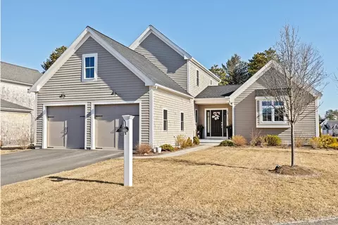 32 Wisteria Rd, Plymouth, MA 02360