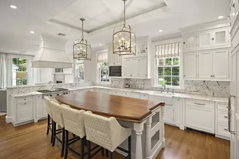 Kitchen - 19 Rangeley Rd, Winchester, MA 01890 photo 1 of 4