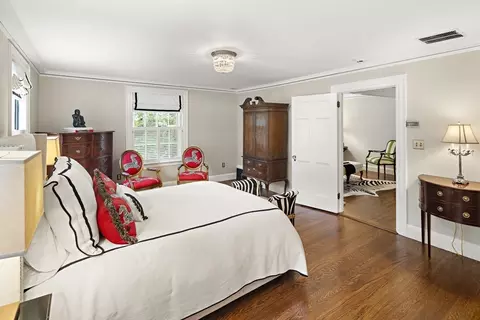Bedroom - 19 Rangeley Rd, Winchester, MA 01890 photo 3 of 3
